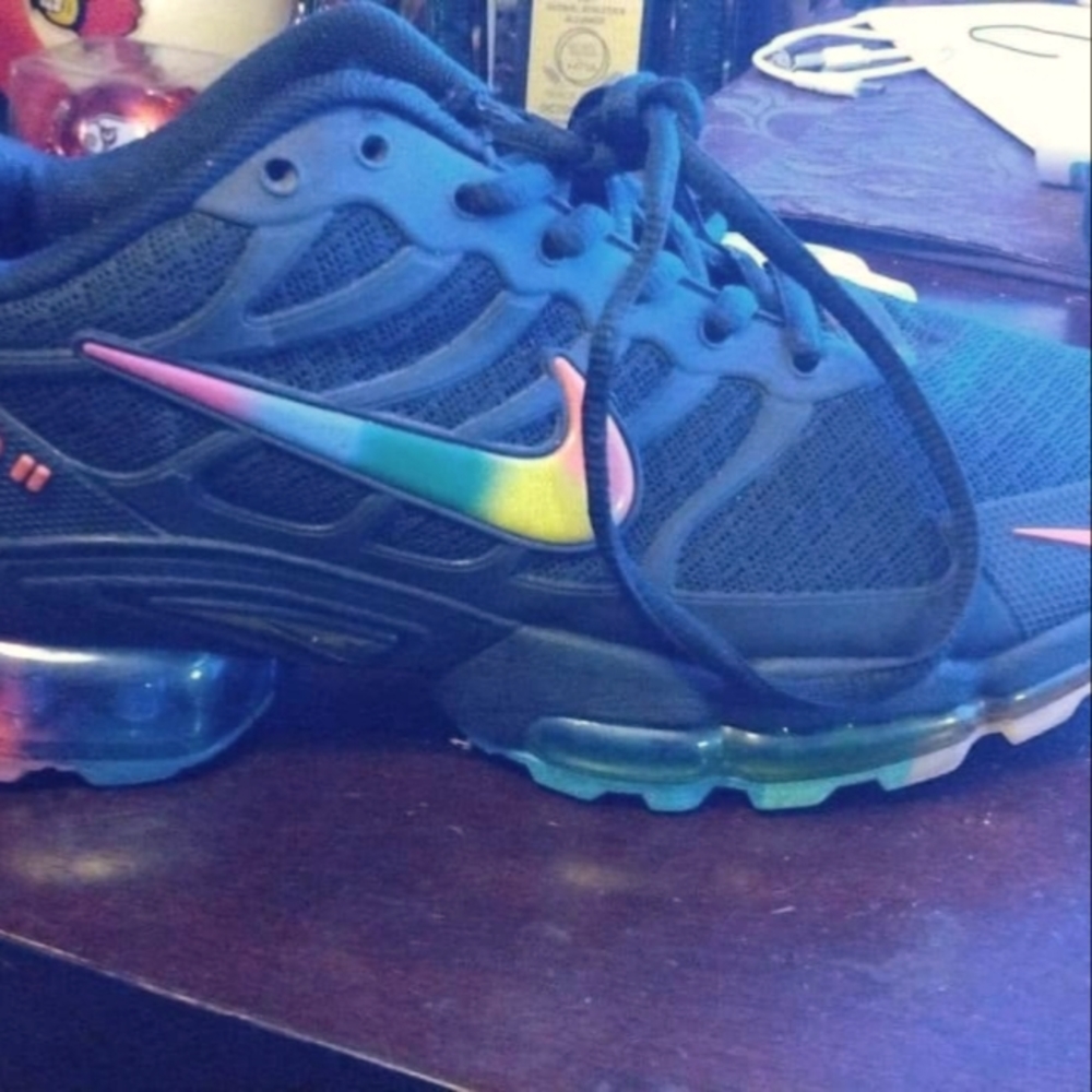 Nike rainbow shoes size7